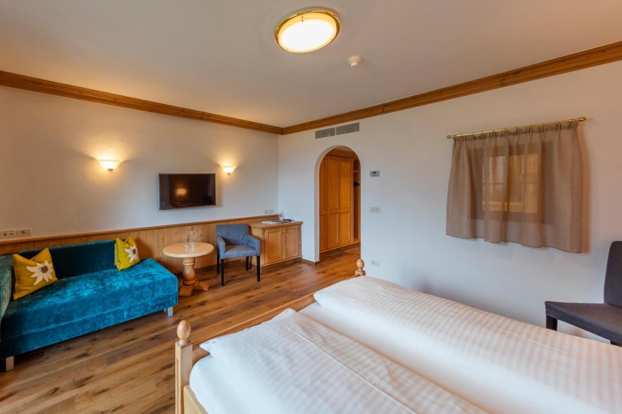 Hotel Schlosswirt เชนนา ภายนอก รูปภาพ